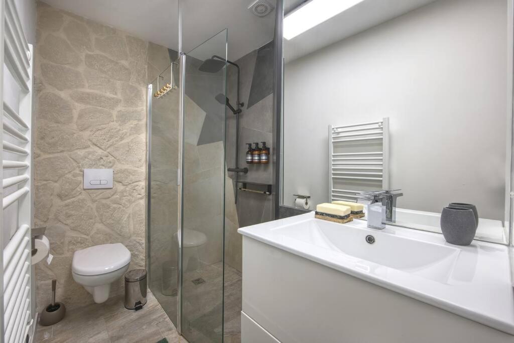 Superbe Appartement, Hypercentre, 4Chambres. Beziers Ngoại thất bức ảnh