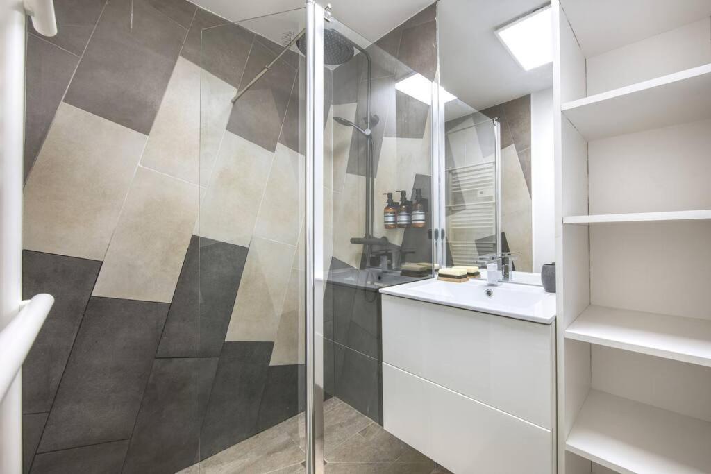 Superbe Appartement, Hypercentre, 4Chambres. Beziers Ngoại thất bức ảnh