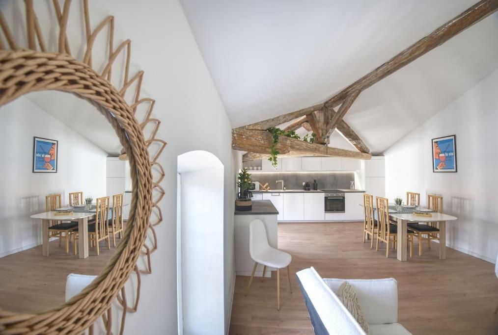 Superbe Appartement, Hypercentre, 4Chambres. Beziers Ngoại thất bức ảnh